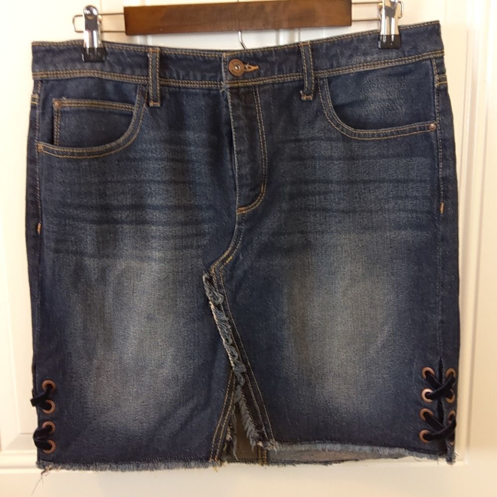 Jessica Simpson Adorn high waist blue denim skirt